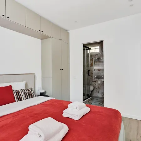 Branded New - Well Designed - 1br In 20 Paris